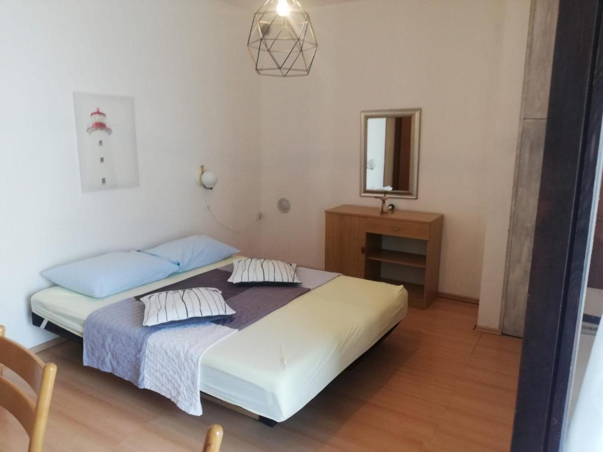 Iva/Sepac 1 Appartement Krk Town Buitenkant foto